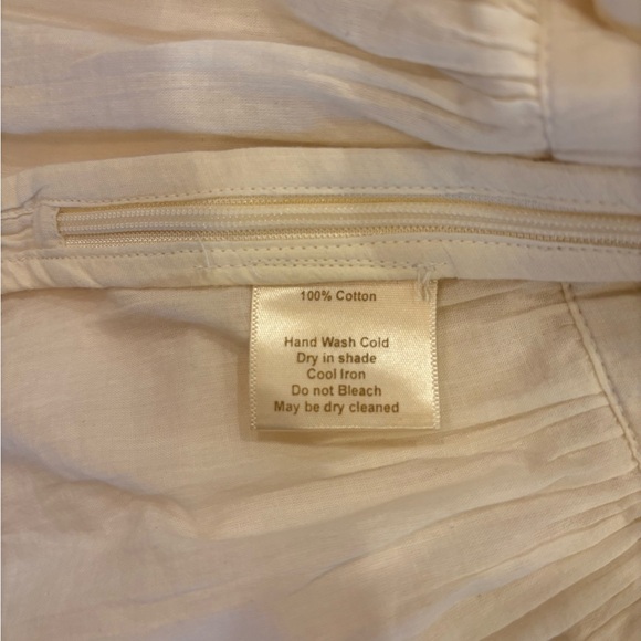 Candela Maggie Top in Off White - Picture 9 of 9